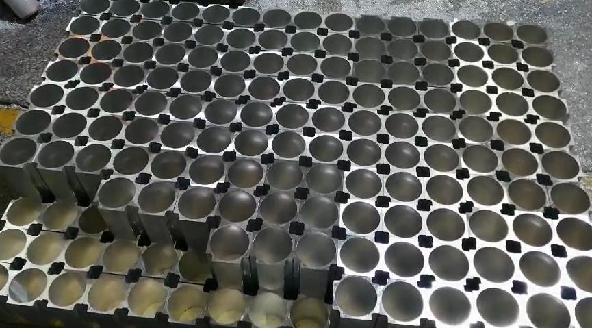 【江蘇】口碑相傳的鋁合金電動機外殼全自動切鋁機，贏得劉總認可