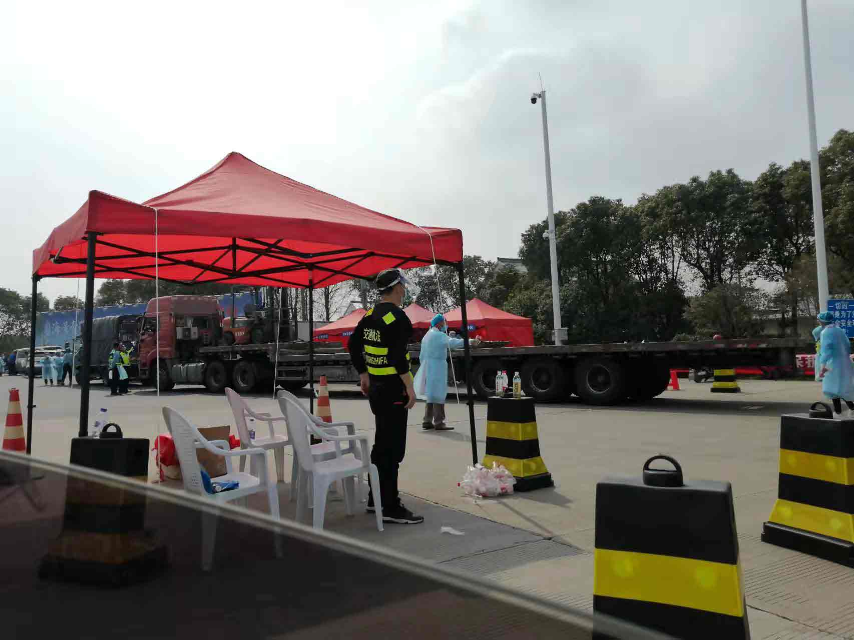 【浙江】分離式鋁材自動切割機SDY-QFB400發往天臺,疫情期間合作不易