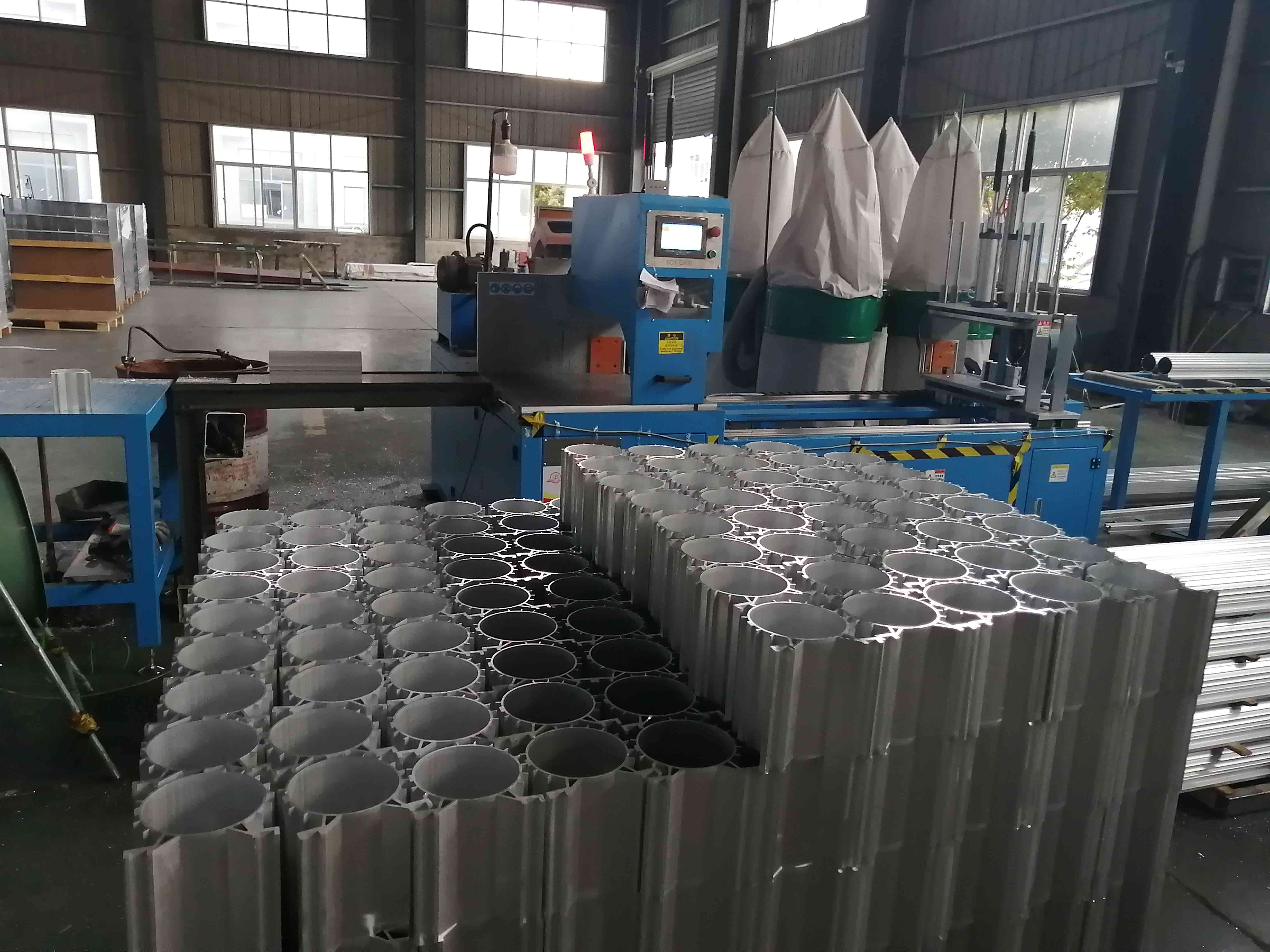 電動機外殼切割-800設備5 電動機外殼切割-800設備5